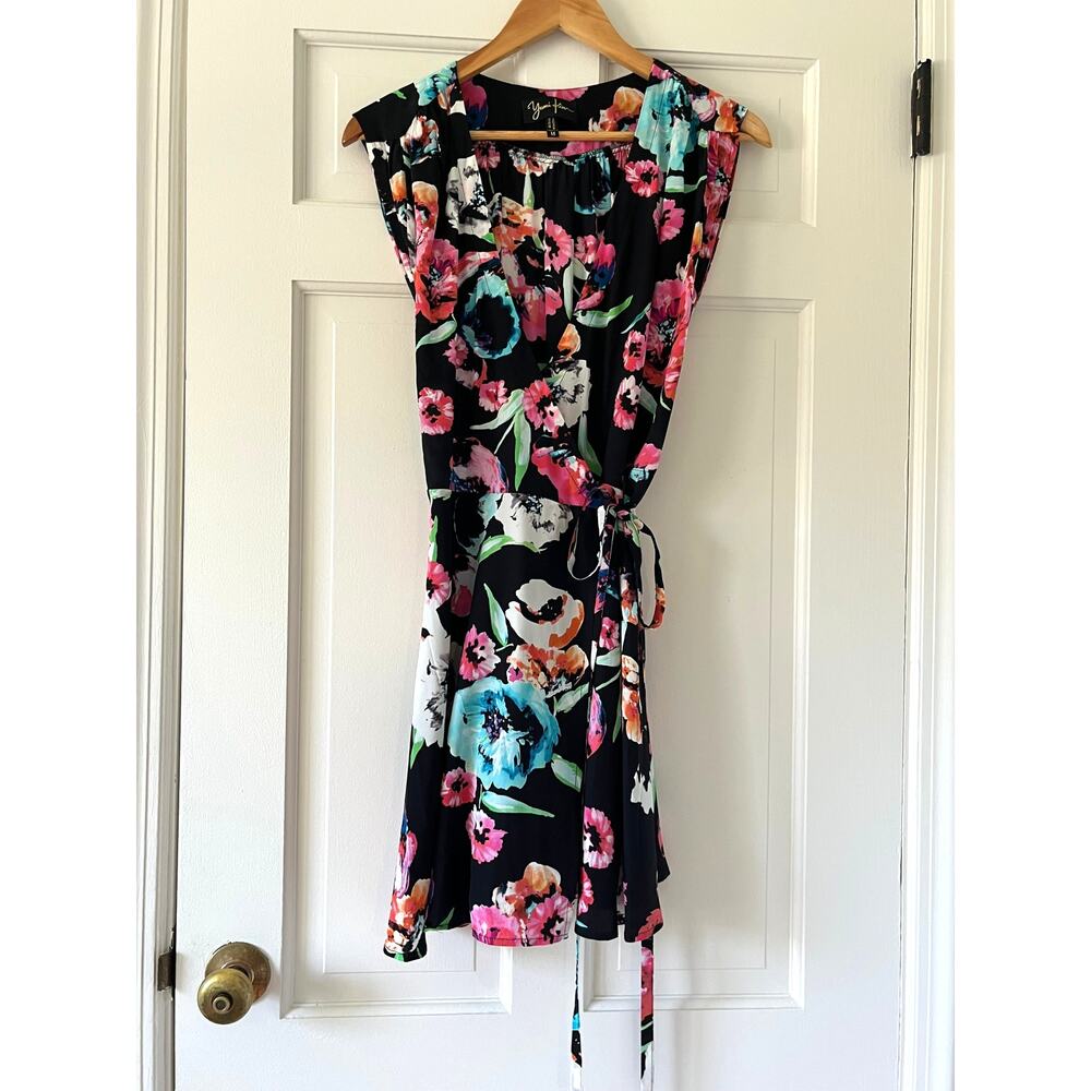 Yumi Kim Soho Mixer 100% Silk Floral Mini Wrap Dress Black Multi Color Medium M
